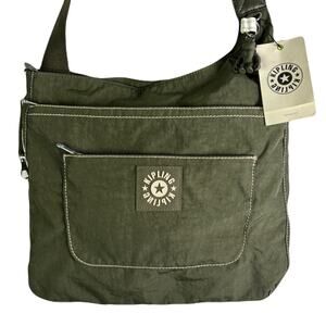 NWT KIPLING “Delilah” Crossbody Bag